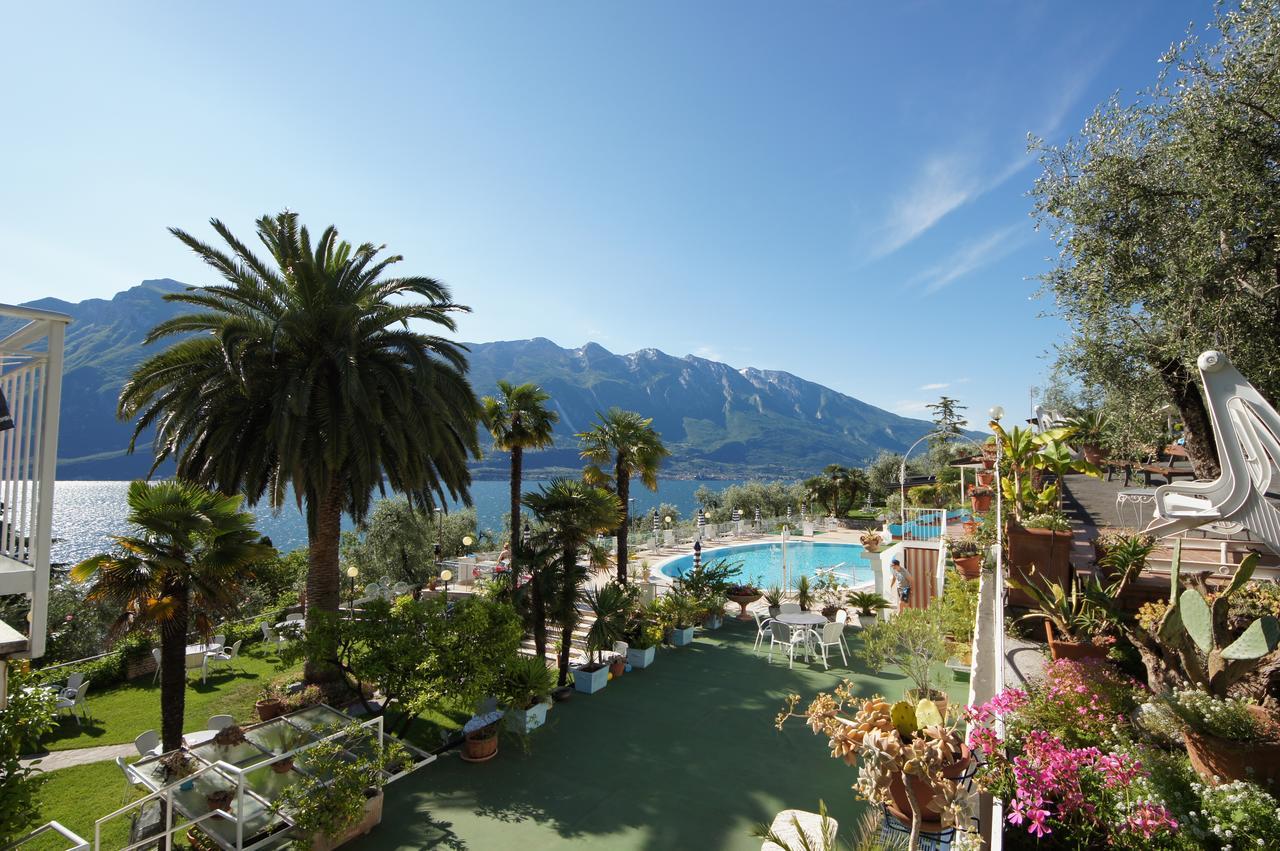 Hotel Riviera Panoramic Green Resort Limone sul Garda Exterior photo